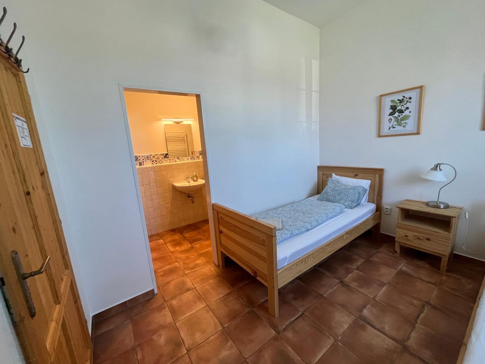 Dvůr Nové Zámky Hotel Mladec Exterior foto
