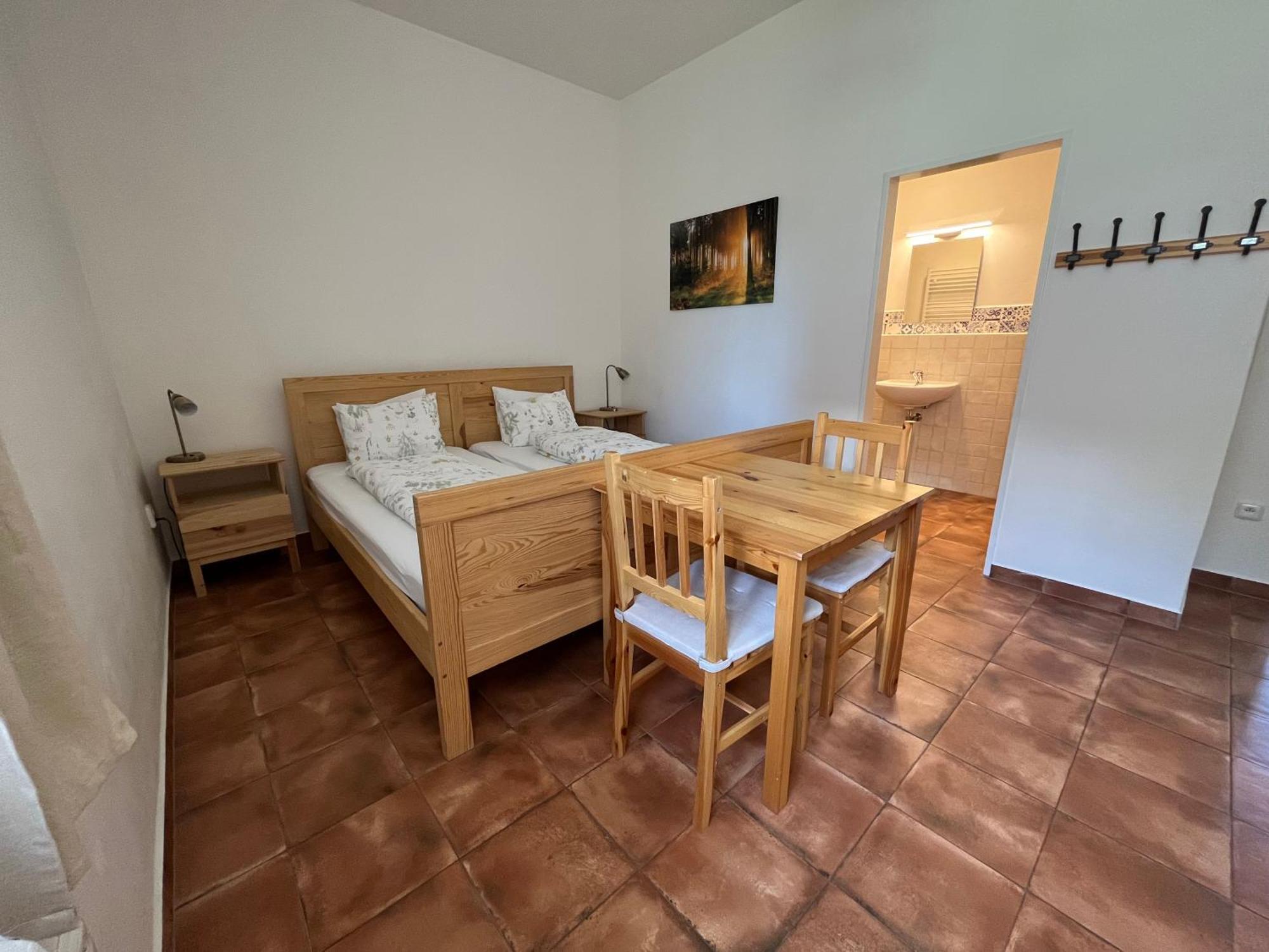 Dvůr Nové Zámky Hotel Mladec Exterior foto